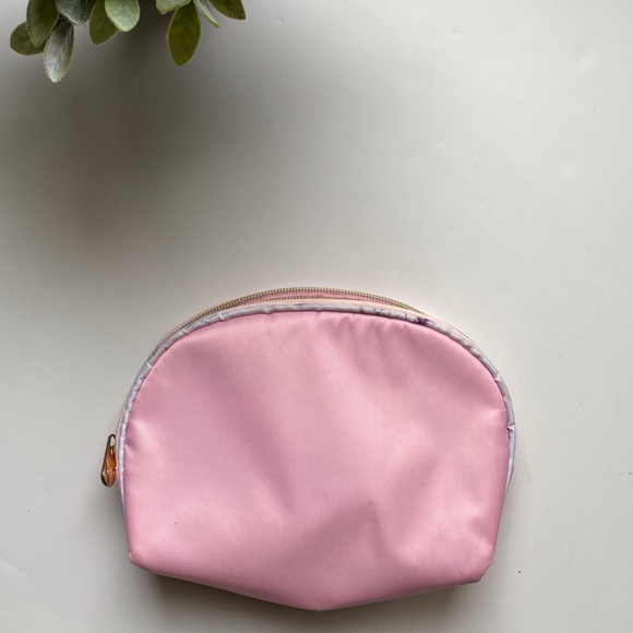 Adrienne Vittadini Studio makeup bag - Picture 2 of 4